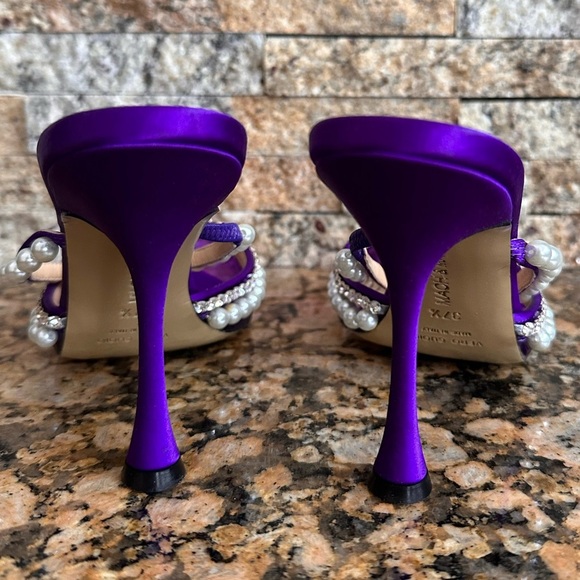 Mach & Mach Diamond of Elizabeth Imitation Pearl Pointed Toe Mule - Picture 6 of 9